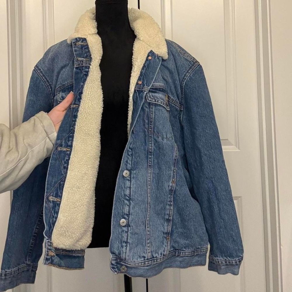 Old Navy Sherpa Lined Denim Jacket | Vintage Workwear Trucker | Men's M - Picture 4 of 5